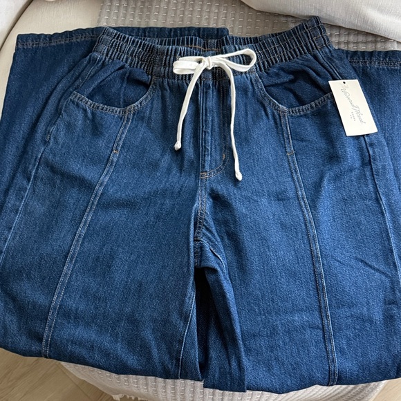 Universal Thread High Rise Wide Leg Drawstring Pants - Picture 4 of 5